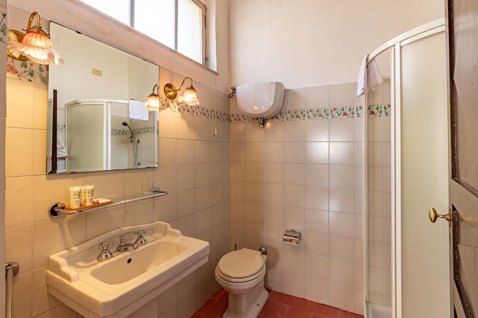 Palazzo Costanti - A 8 Minuti Dalle Terme Apartment San Quirico d'Orcia Luaran gambar