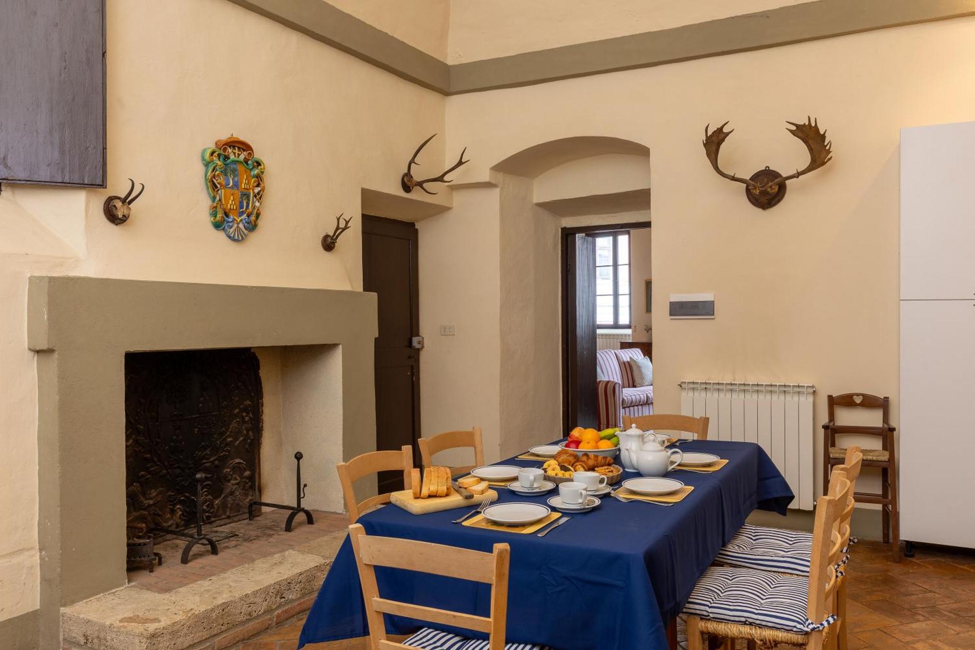 Palazzo Costanti - A 8 Minuti Dalle Terme Apartment San Quirico d'Orcia Luaran gambar