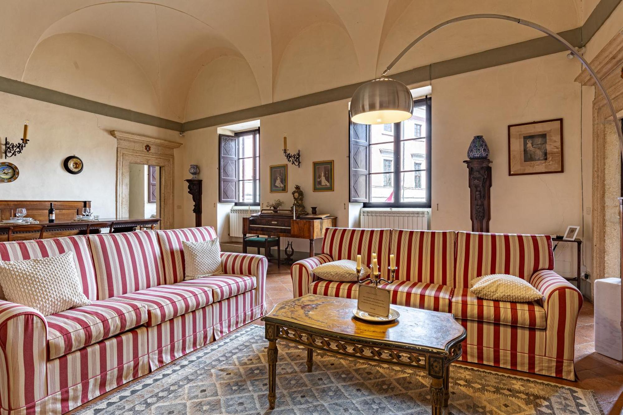 Palazzo Costanti - A 8 Minuti Dalle Terme Apartment San Quirico d'Orcia Luaran gambar